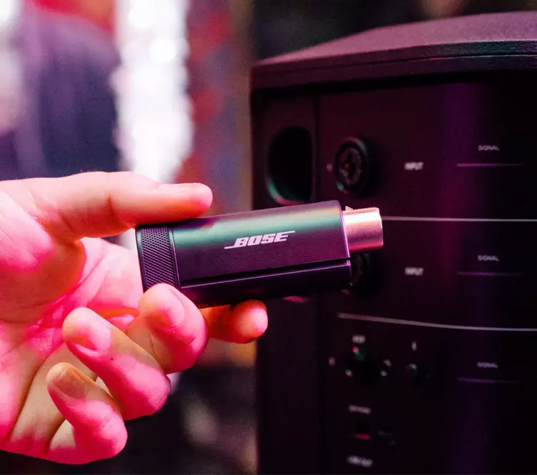 Bose S1 Pro+ Wireless Mic/Line Transmitter – XLR - Imagen 3
